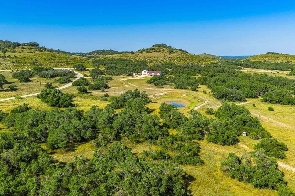 26.36 acres in Blanco County