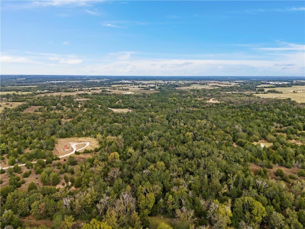 11.71 acres in Freestone County - photo 2