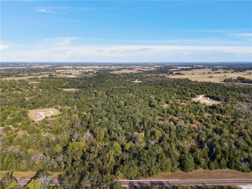 11.71 acres in Freestone County - photo 8