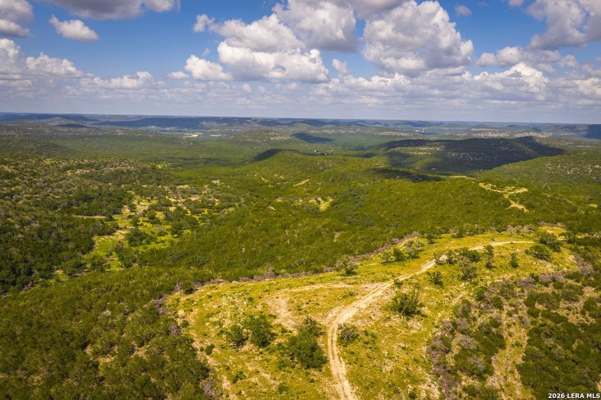 649 acres in Edwards County - photo 50