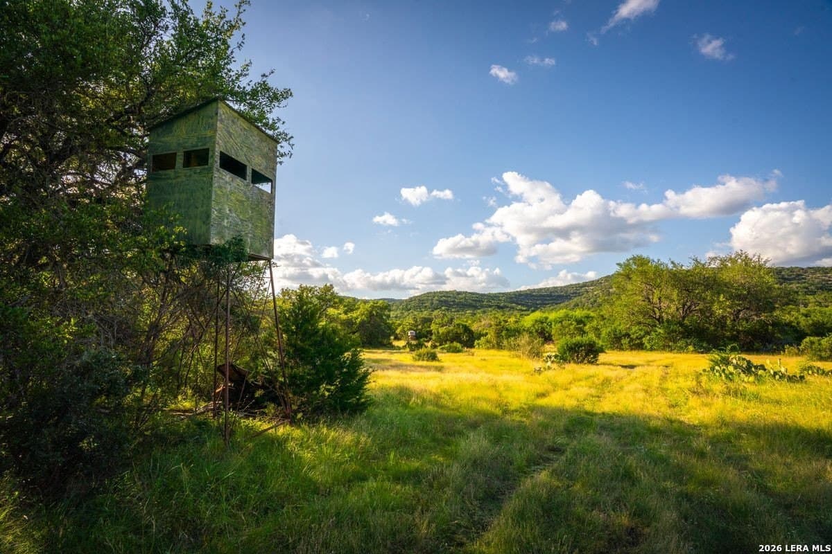 649 acres in Edwards County - photo 7
