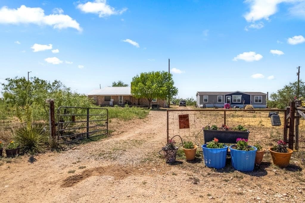 10 acres in Glasscock County