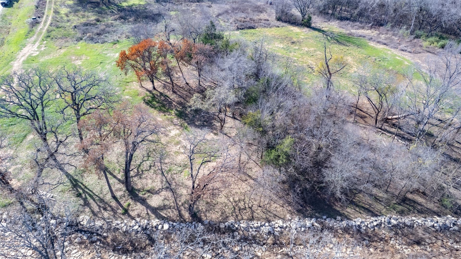 1.9 acres in Johnson County gallery image 4