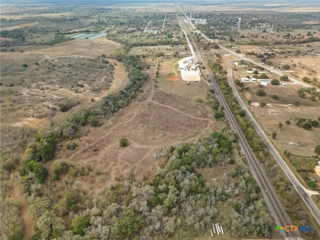 25.32 acres in Gonzales County - photo 16