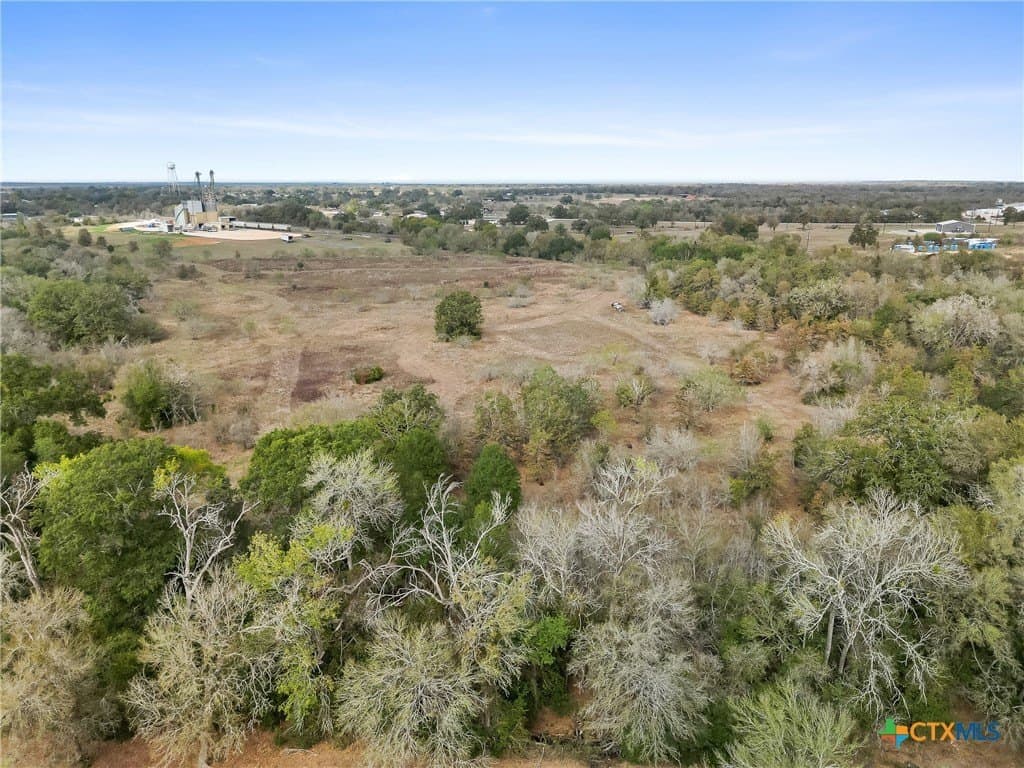 25.32 acres in Gonzales County - photo 14