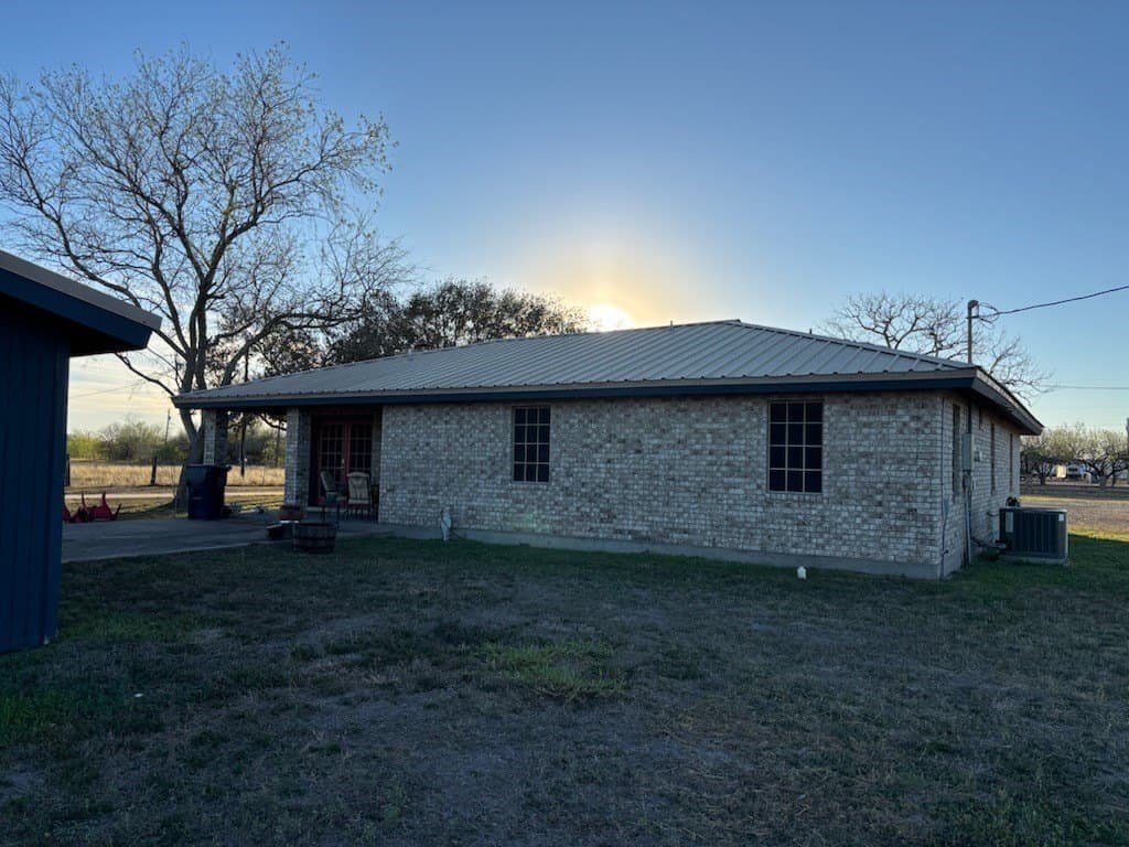 100,000 acres in Jim Wells County - photo 7