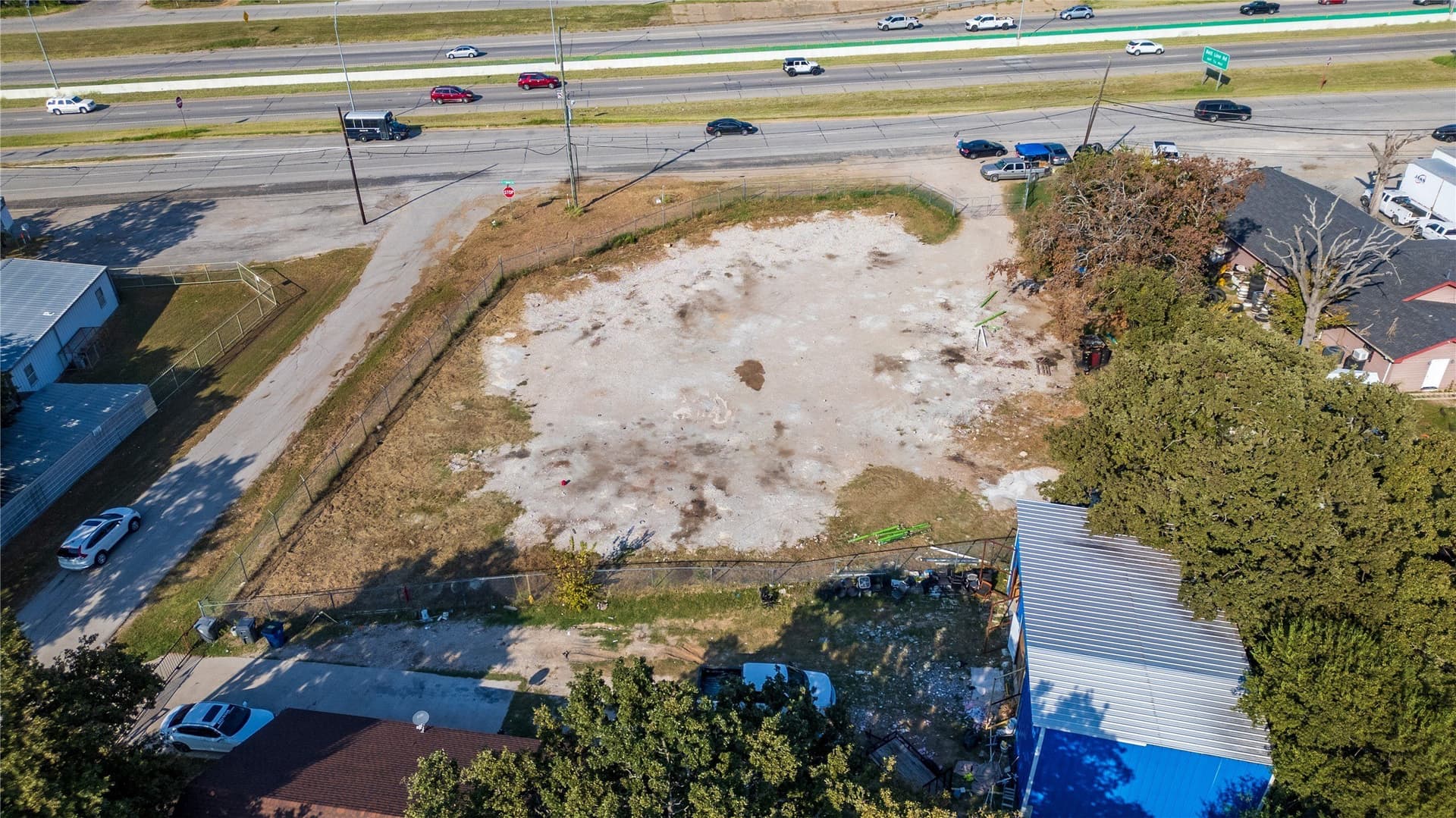0.58 acres in Dallas County - photo 6