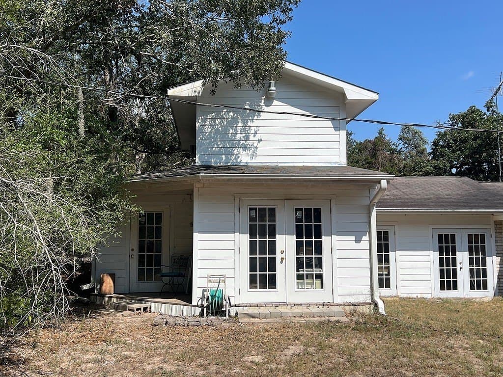 2.04 acres in Austin County - photo 2