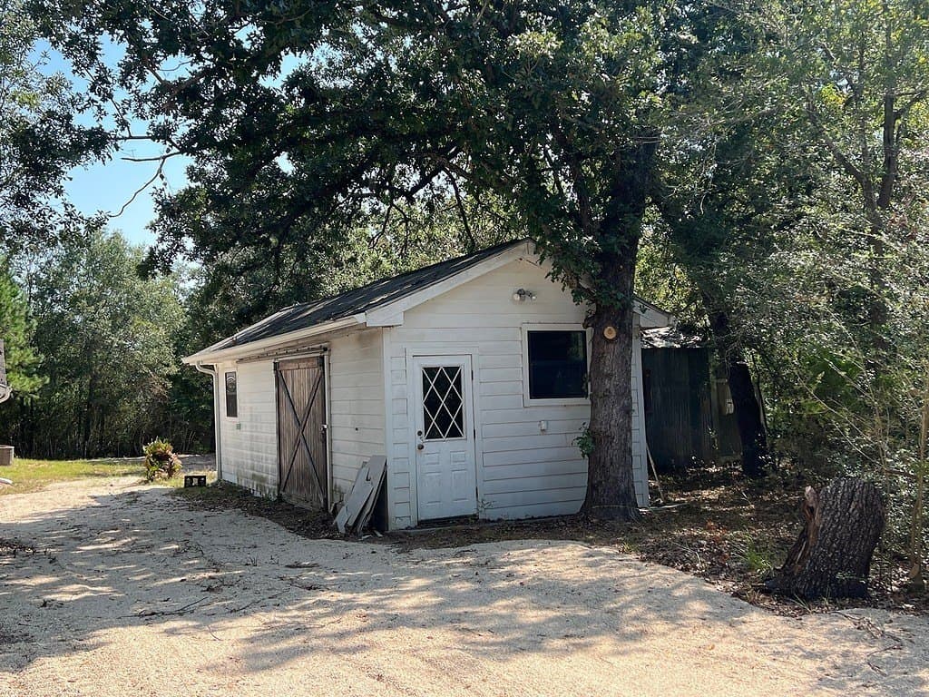 2.04 acres in Austin County - photo 4