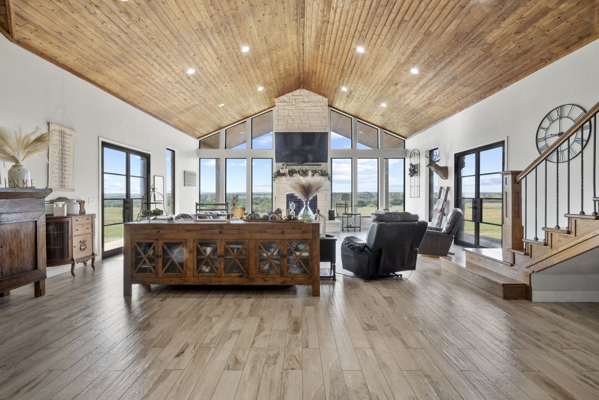 304.63 acres in Erath County gallery image 4
