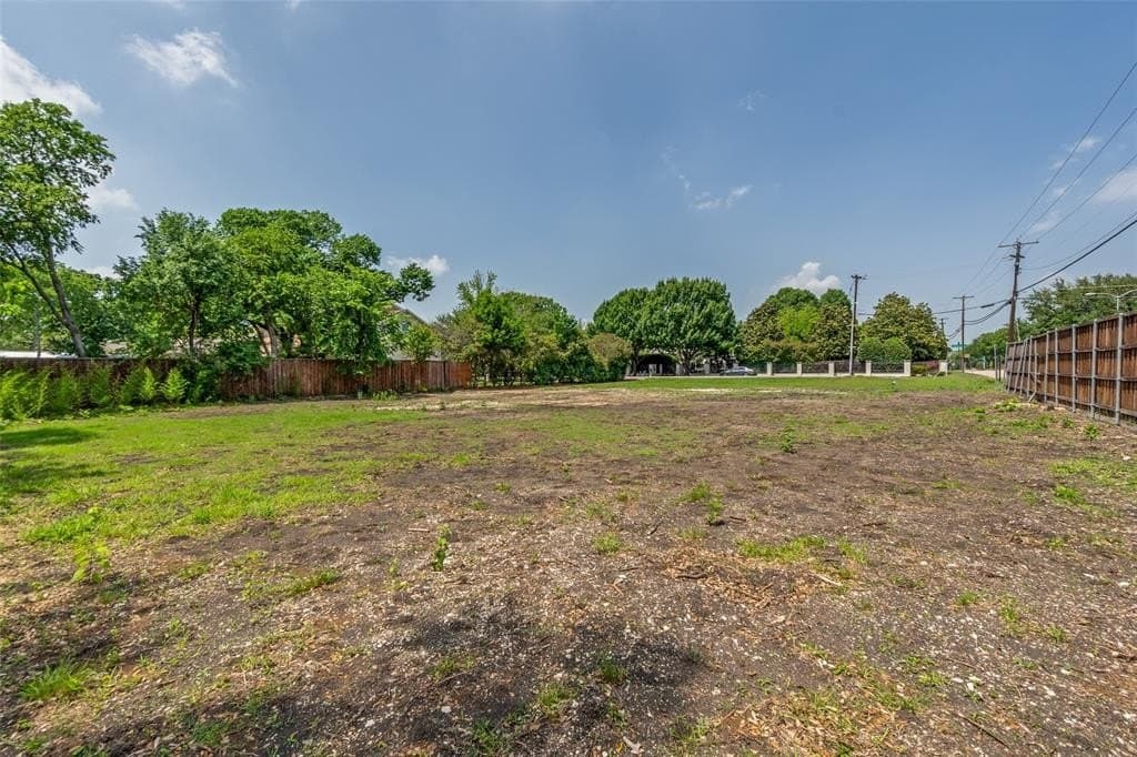 0.53 acres in Dallas County featured view
