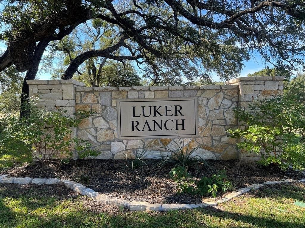 1.28 acres in Hood County featured view