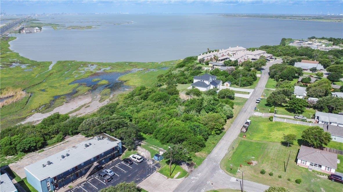 0.77 acres in San Patricio County - photo 15