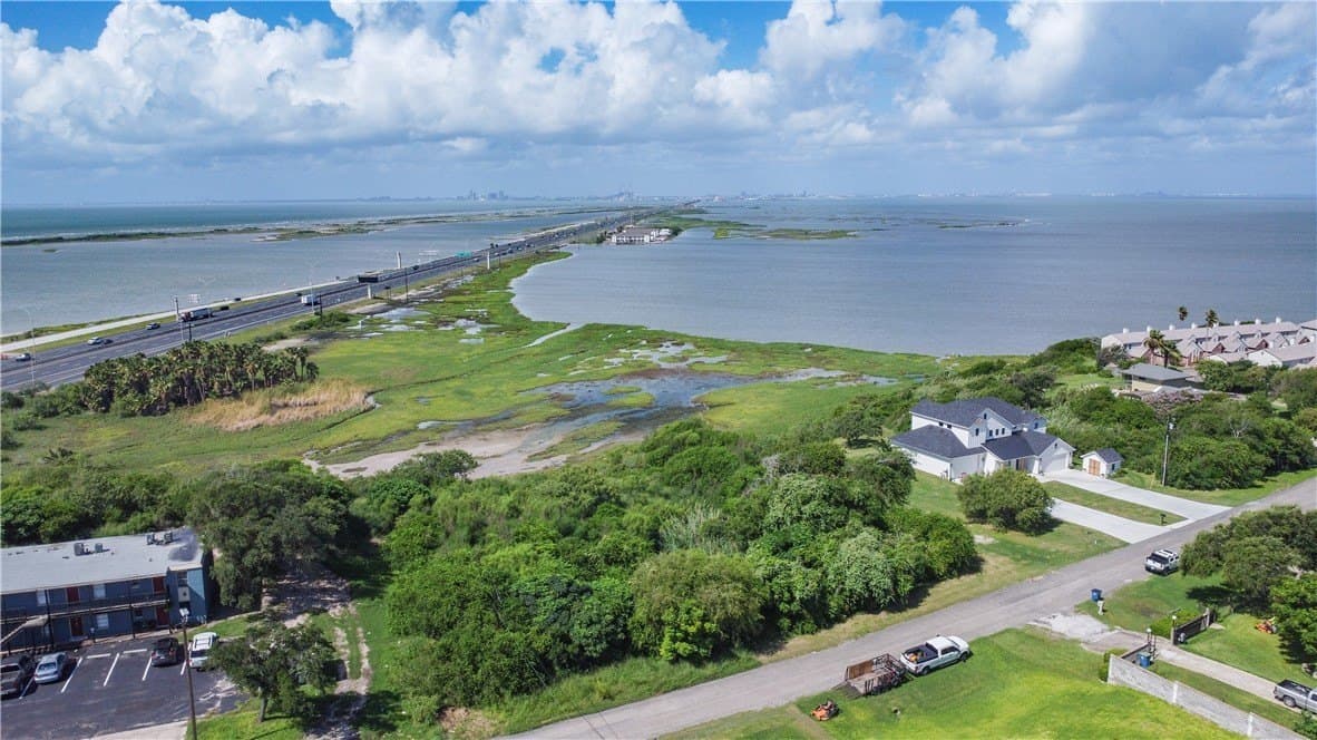 0.77 acres in San Patricio County - photo 13