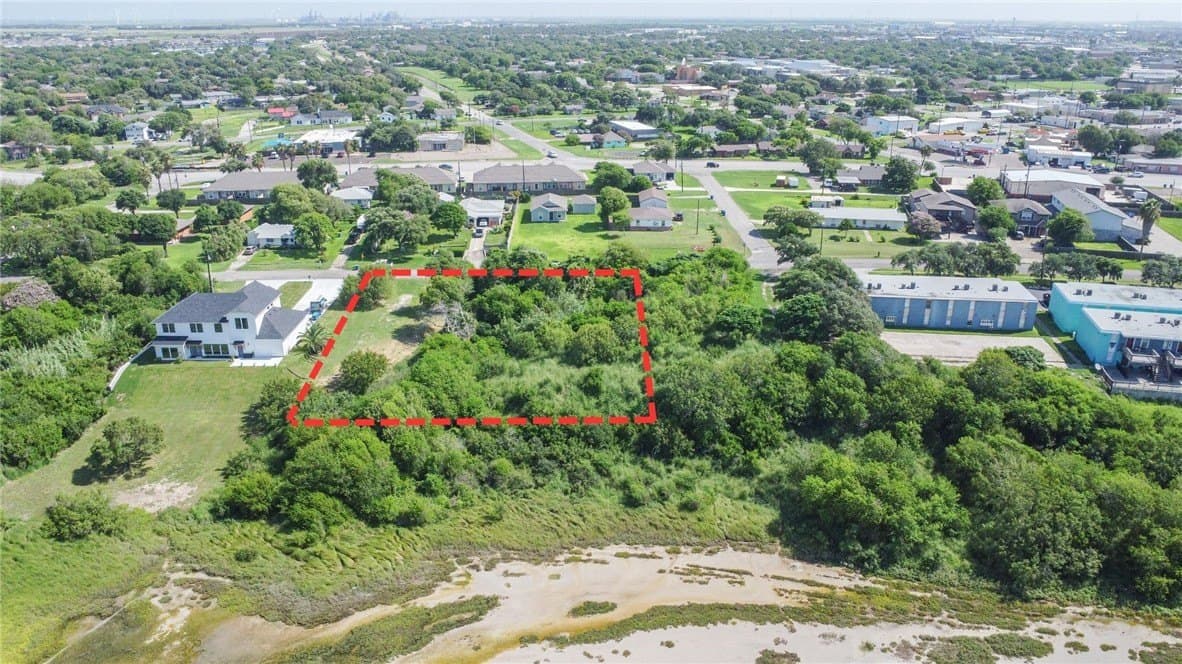 0.77 acres in San Patricio County - photo 3