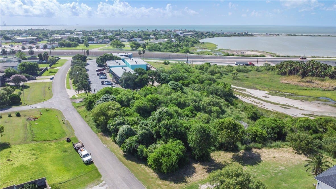 0.77 acres in San Patricio County - photo 7