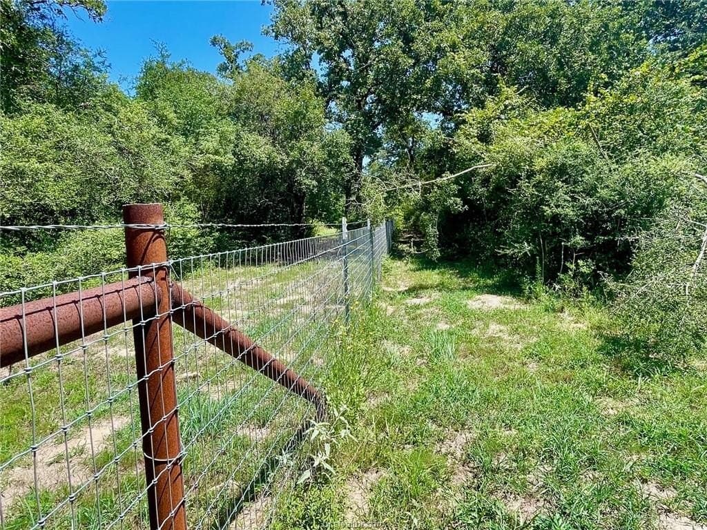 1.72 acres in Leon County - photo 14