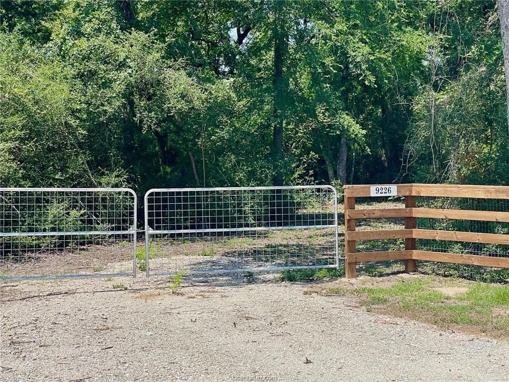 1.72 acres in Leon County - photo 17