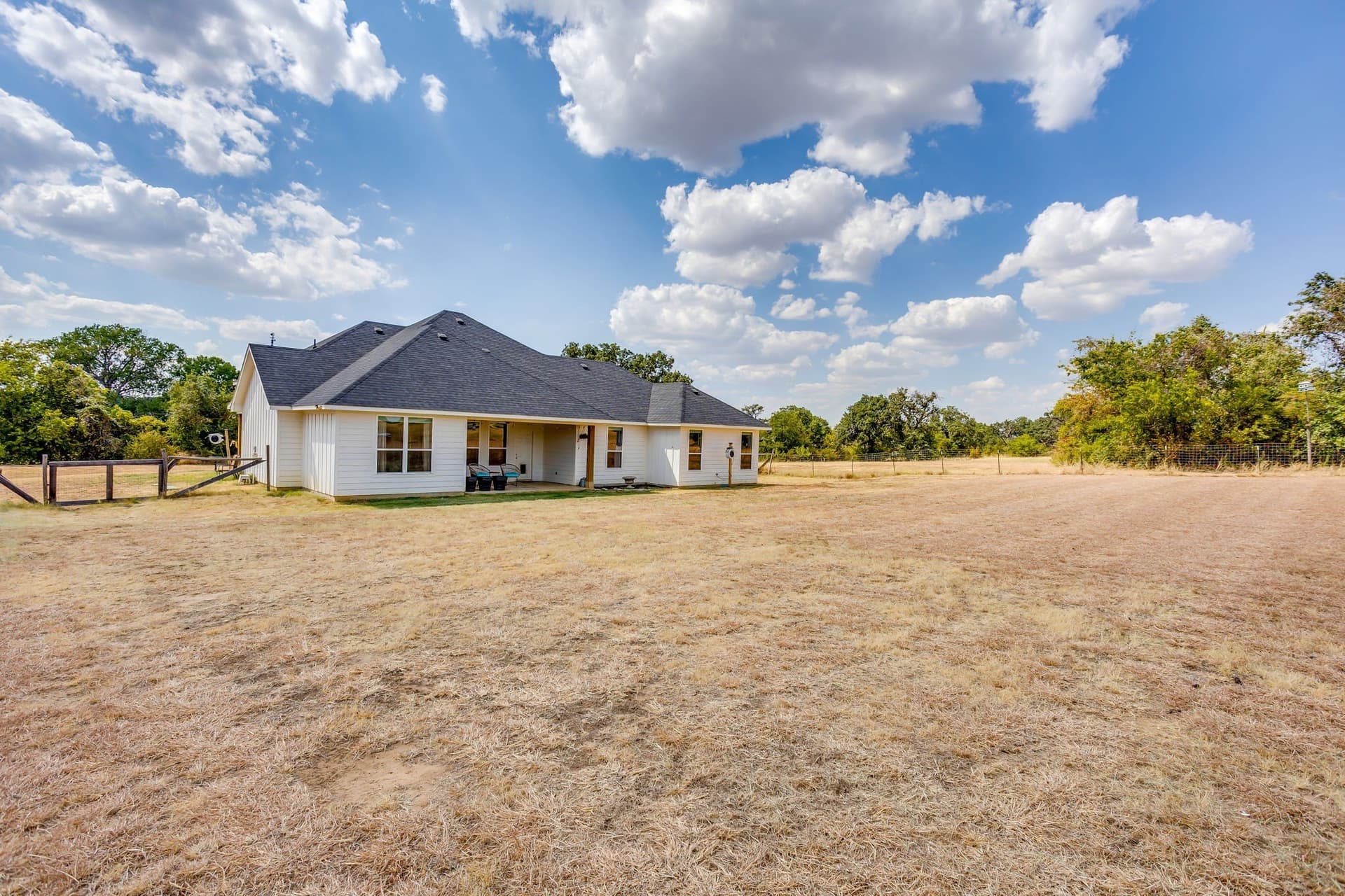 11.01 acres in Johnson County - photo 8