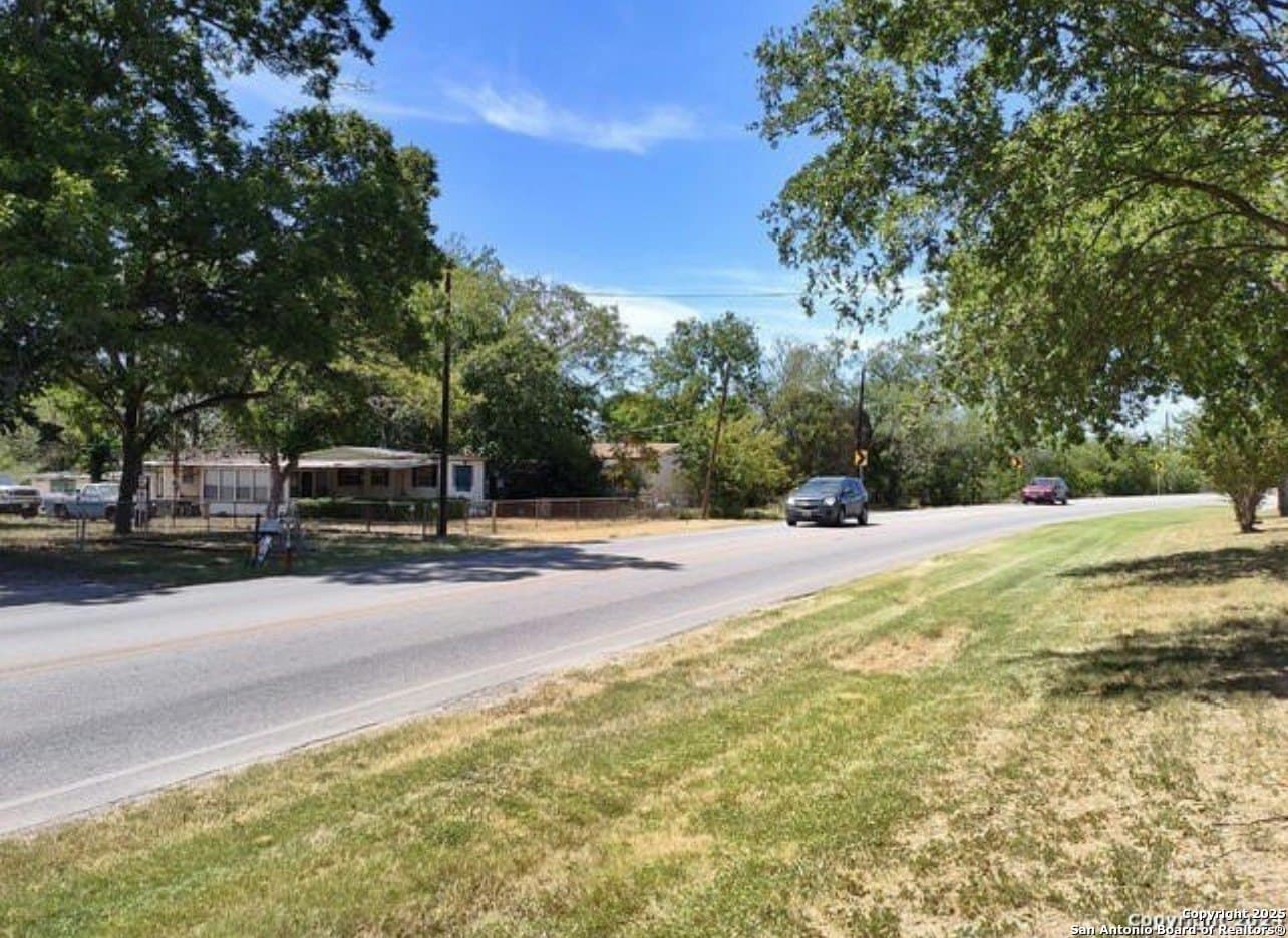 0.57 acres in Guadalupe County - photo 6