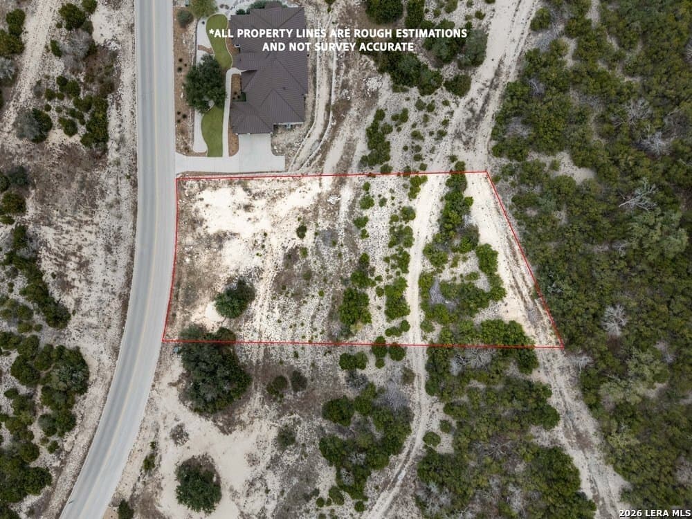 0.95 acres in Bexar County gallery image 2