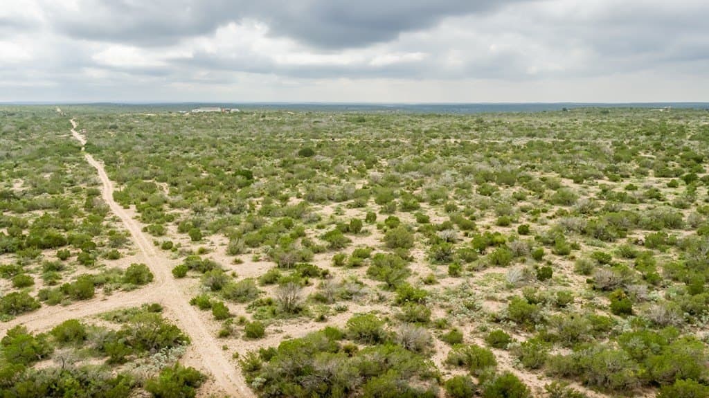 275 acres in Val Verde County - photo 11