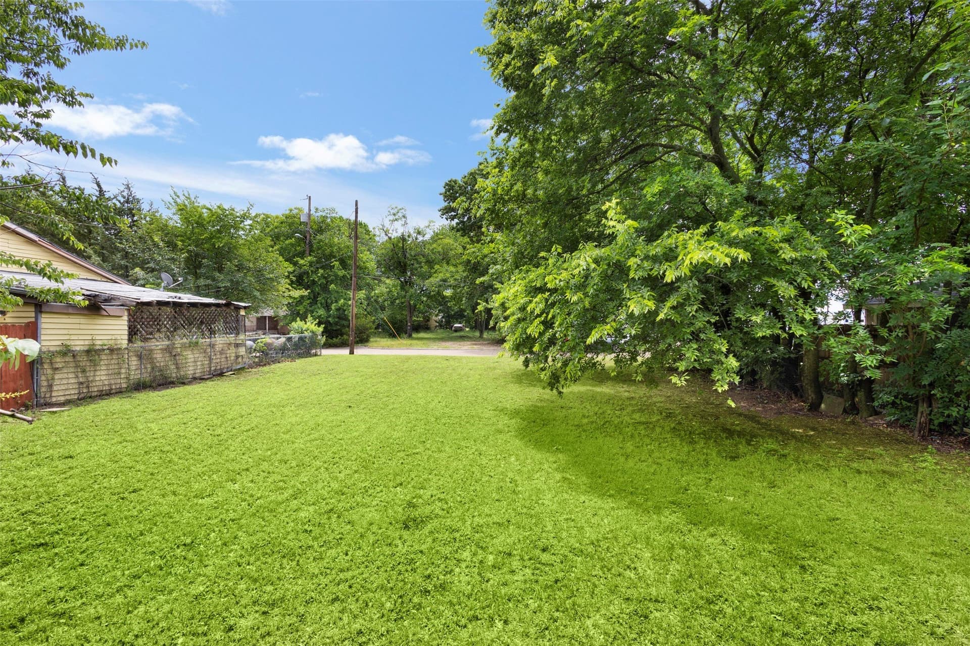 0.13 acres in Ellis County gallery image 4