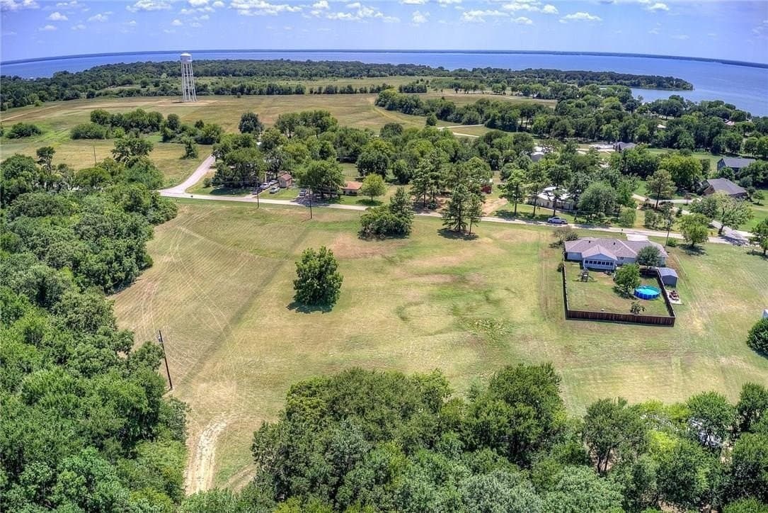 1.83 acres in Rains County