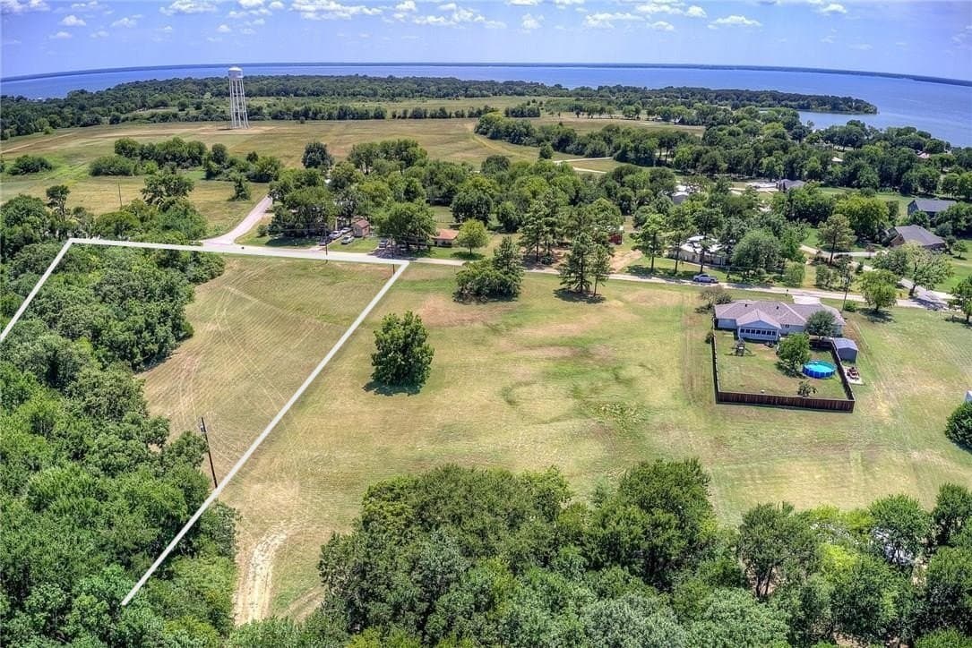 1.83 acres in Rains County gallery image 2
