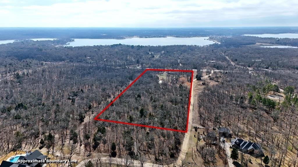 10 acres in Henderson County gallery image 3