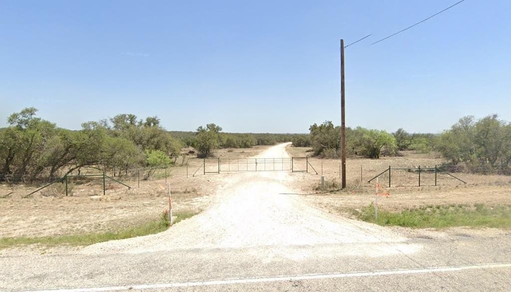 52.03 acres in Schleicher County - photo 29