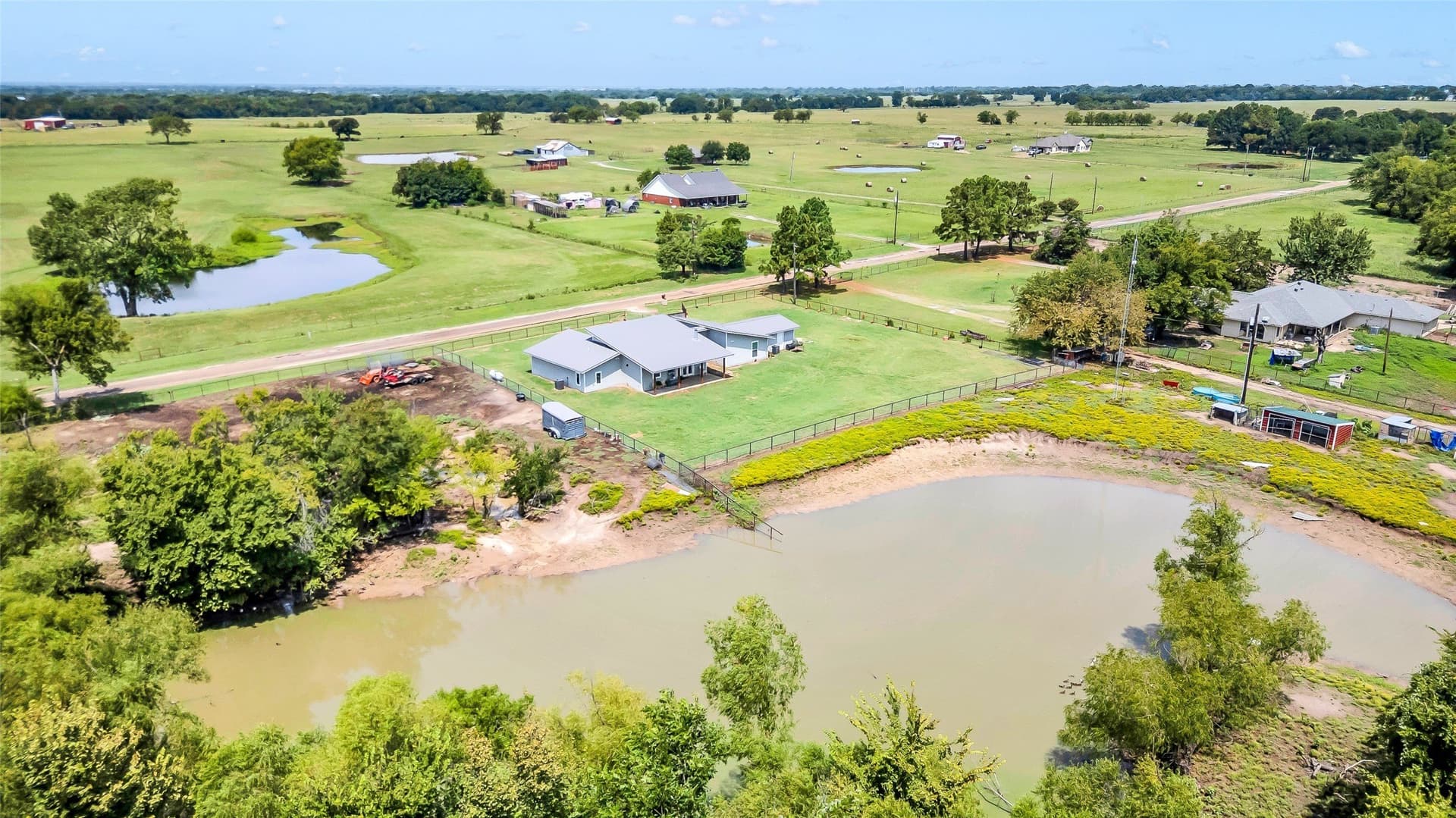 10.16 acres in Van Zandt County gallery image 3