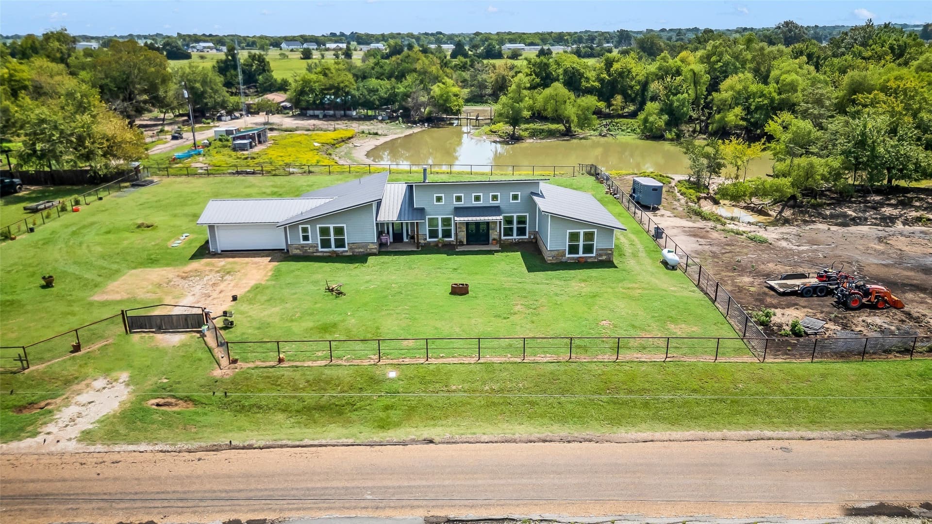 10.16 acres in Van Zandt County gallery image 2