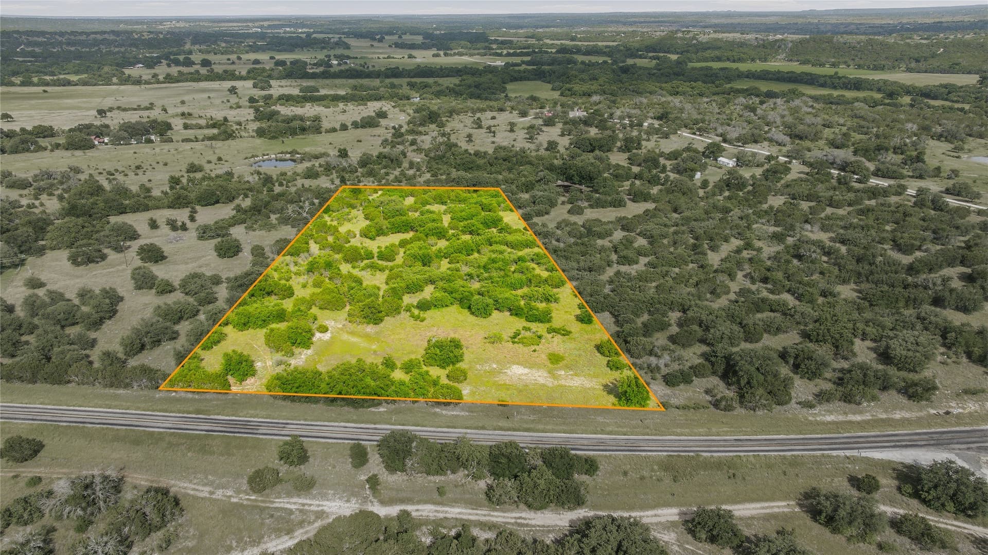 7.58 acres in Hood County