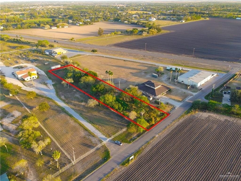 1 acres in Cameron County gallery image 4