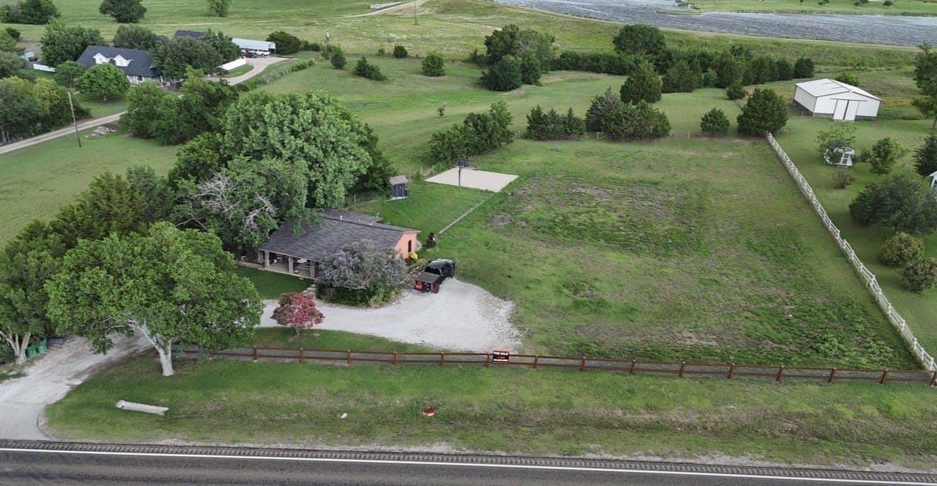 1.28 acres in Rockwall County featured view