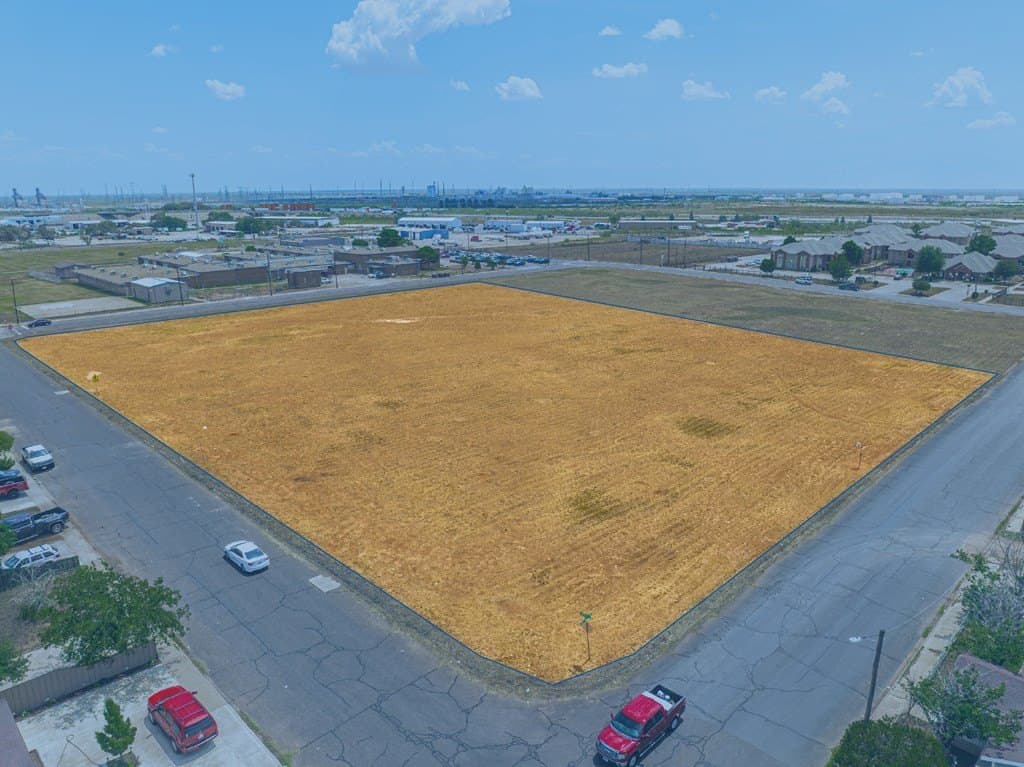 4.6 acres in Ector County gallery image 2