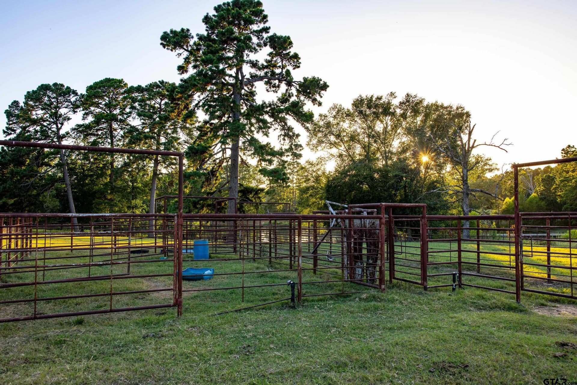 40.04 acres in Henderson County - photo 27