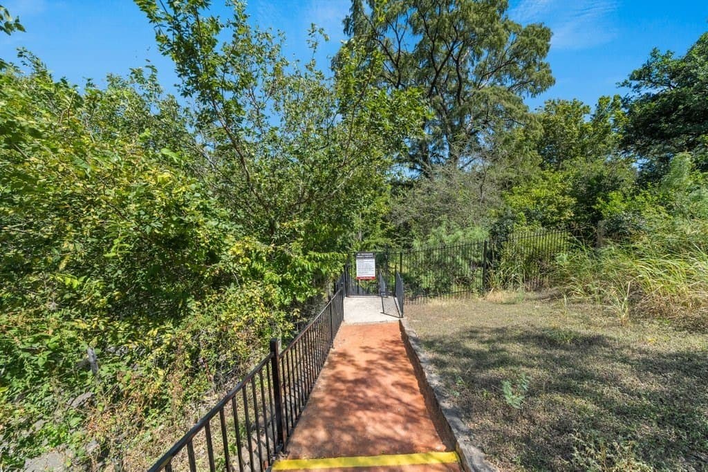 0.22 acres in Comal County - photo 12