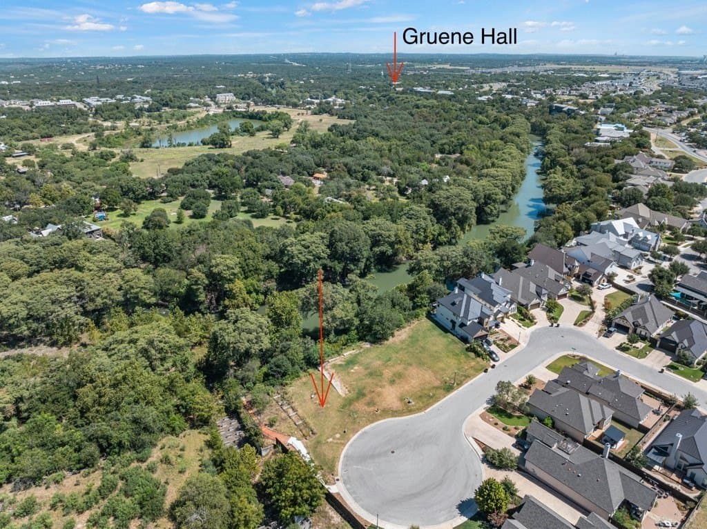0.22 acres in Comal County - photo 6