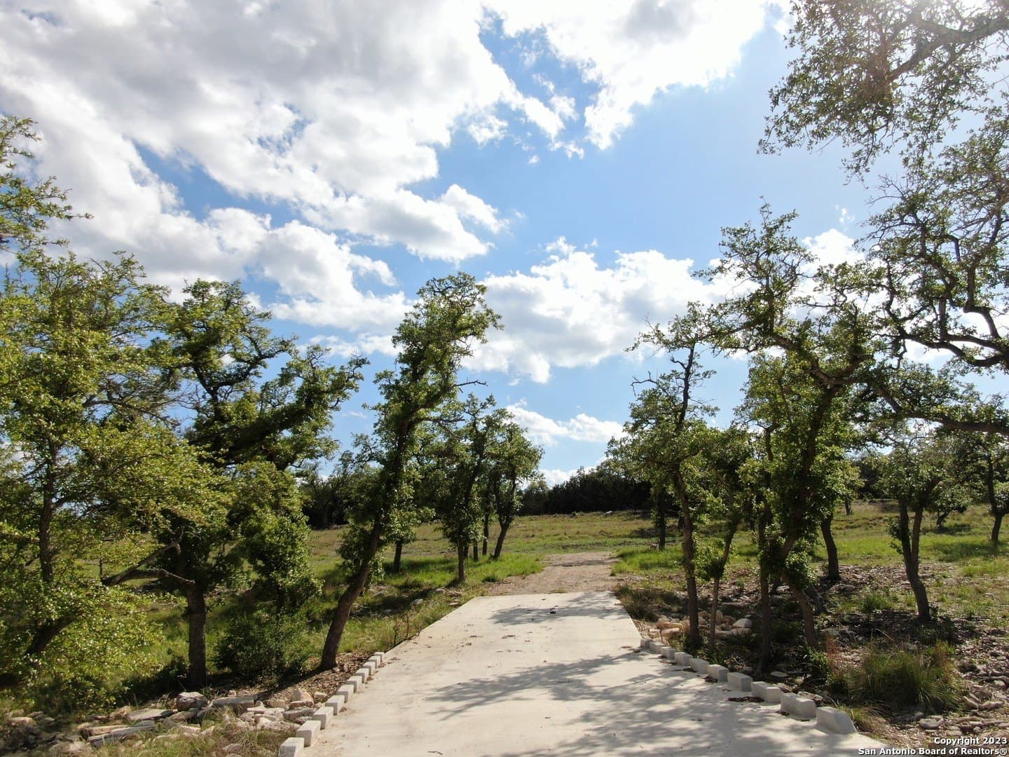 5.09 acres in Comal County gallery image 3