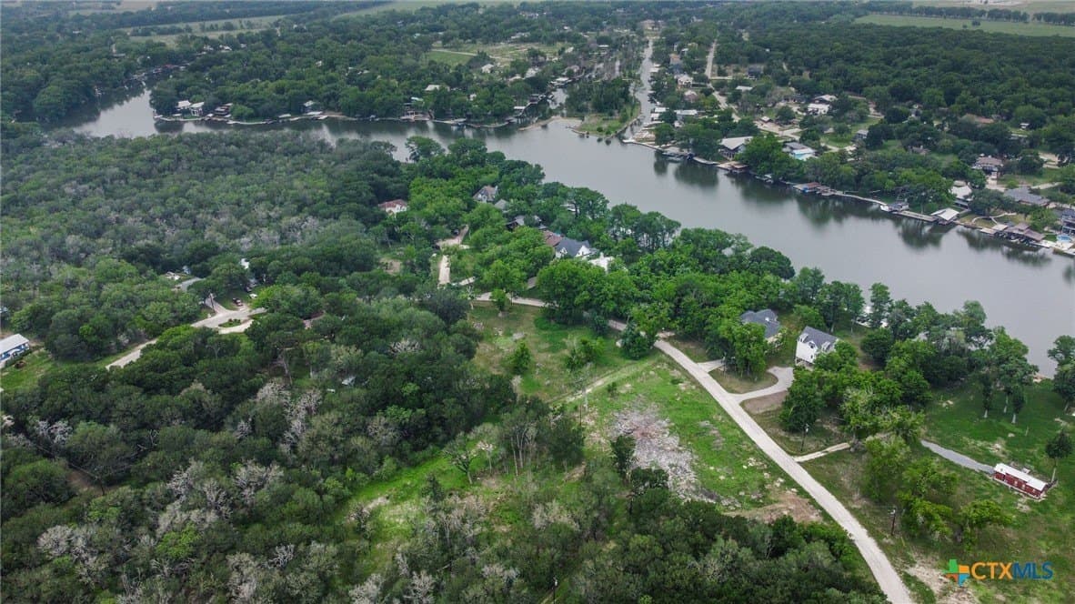 0.44 acres in Guadalupe County - photo 13