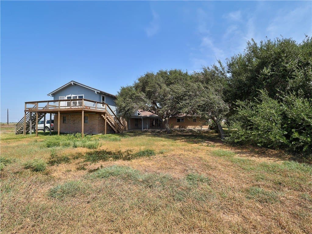 87,120 acres in San Patricio County - photo 37