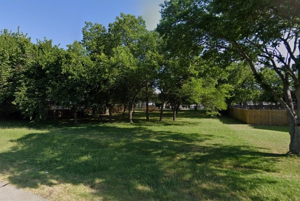 0.34 acres in Dallas County