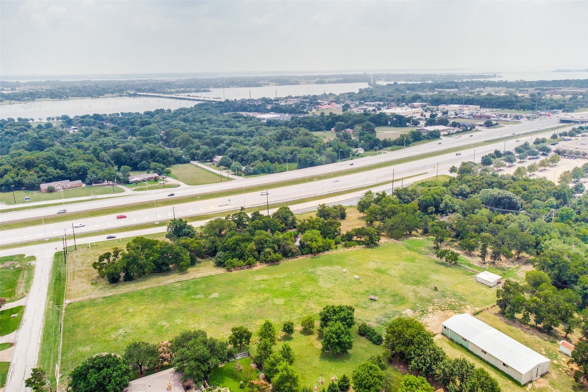 3.99 acres in Dallas County gallery image 3