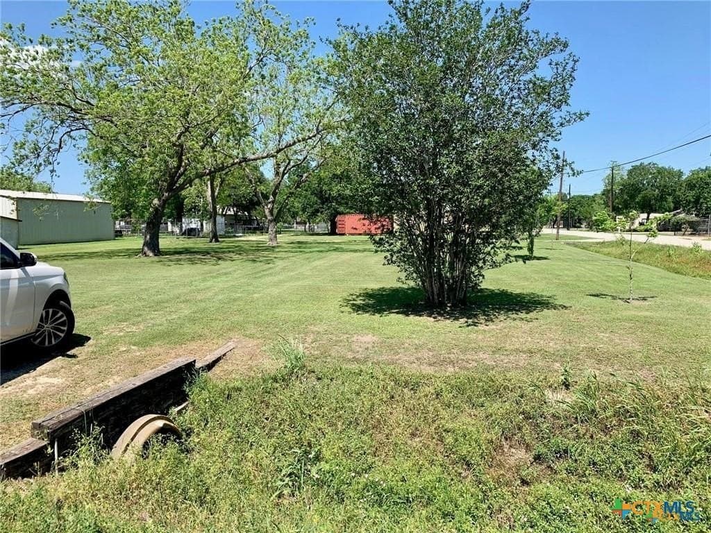 0.3 acres in Jackson County gallery image 3