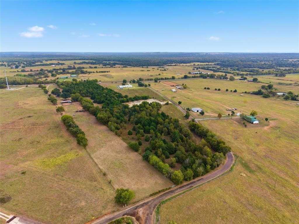 12.5 acres in Freestone County featured view