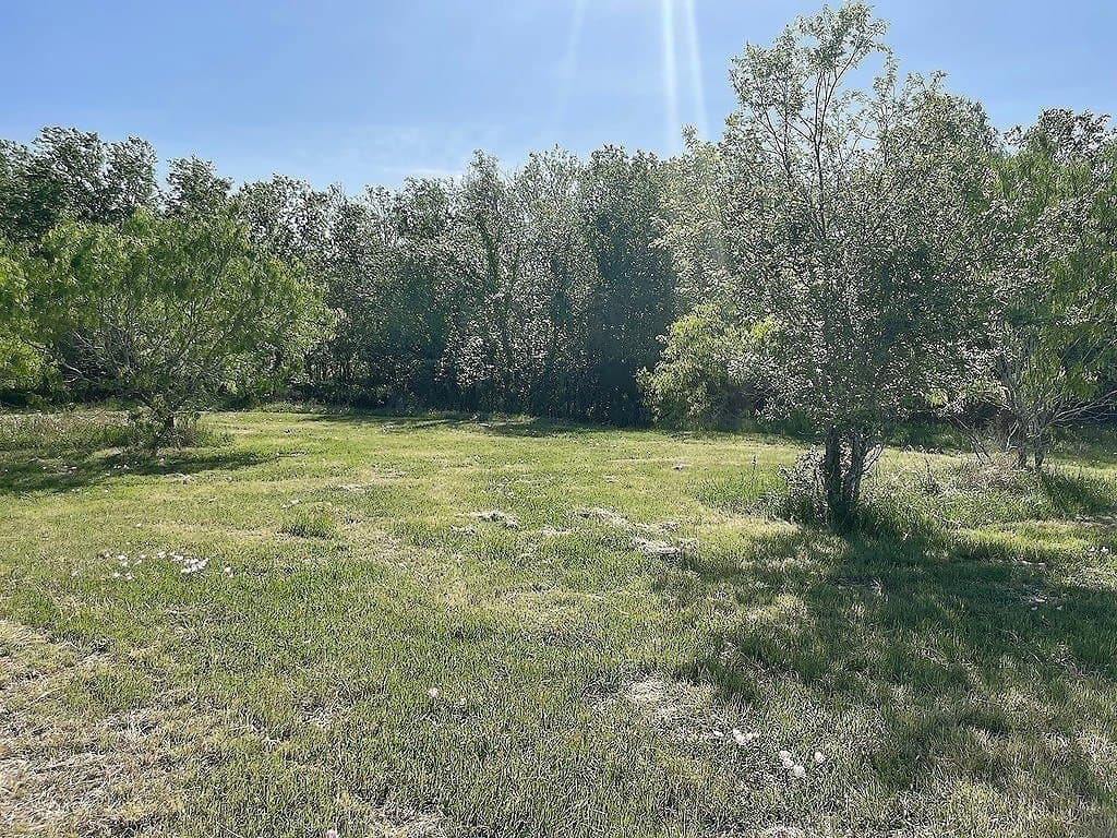 5.52 acres in Fayette County gallery image 4