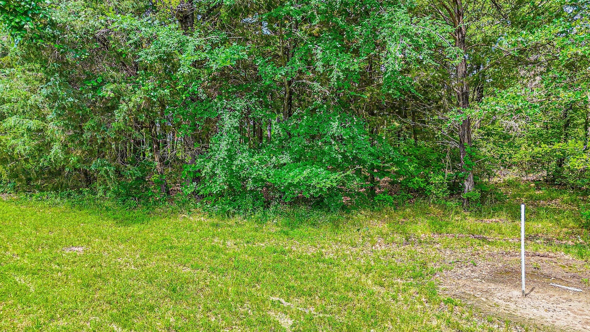 0.53 acres in Navarro County - photo 3