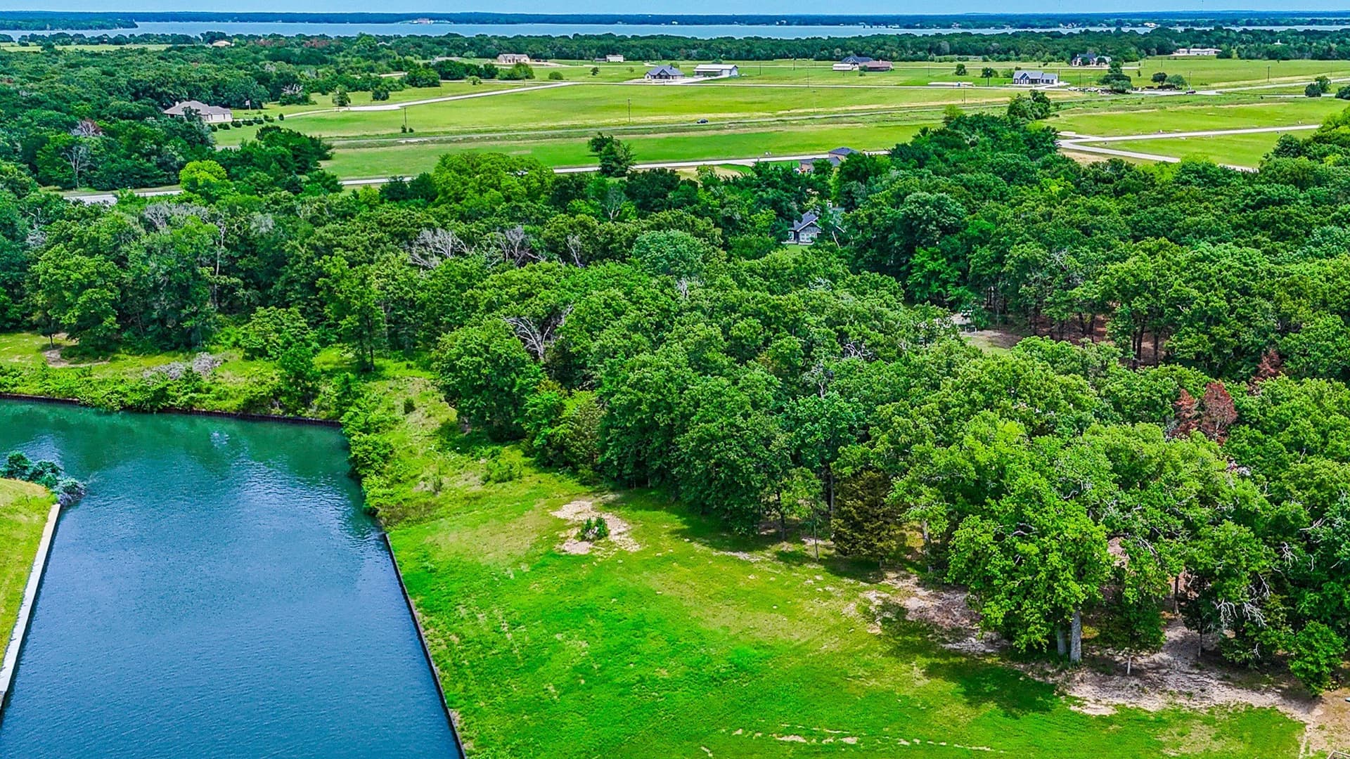 0.53 acres in Navarro County - photo 12